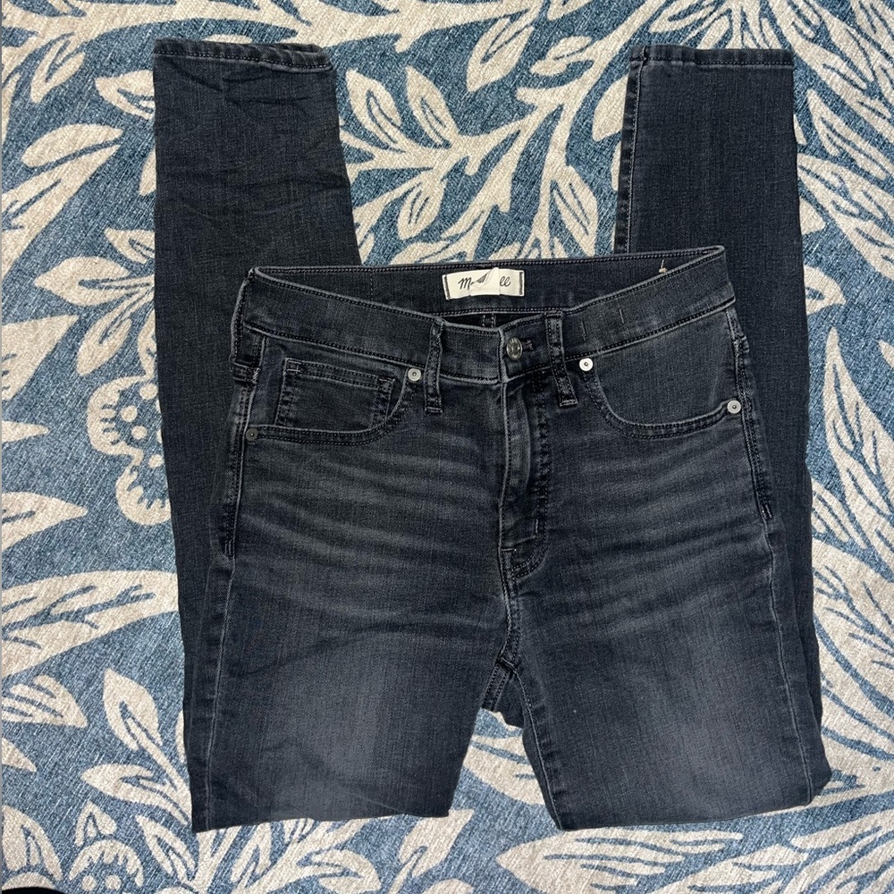 Black Madewell skinny jeans size 27